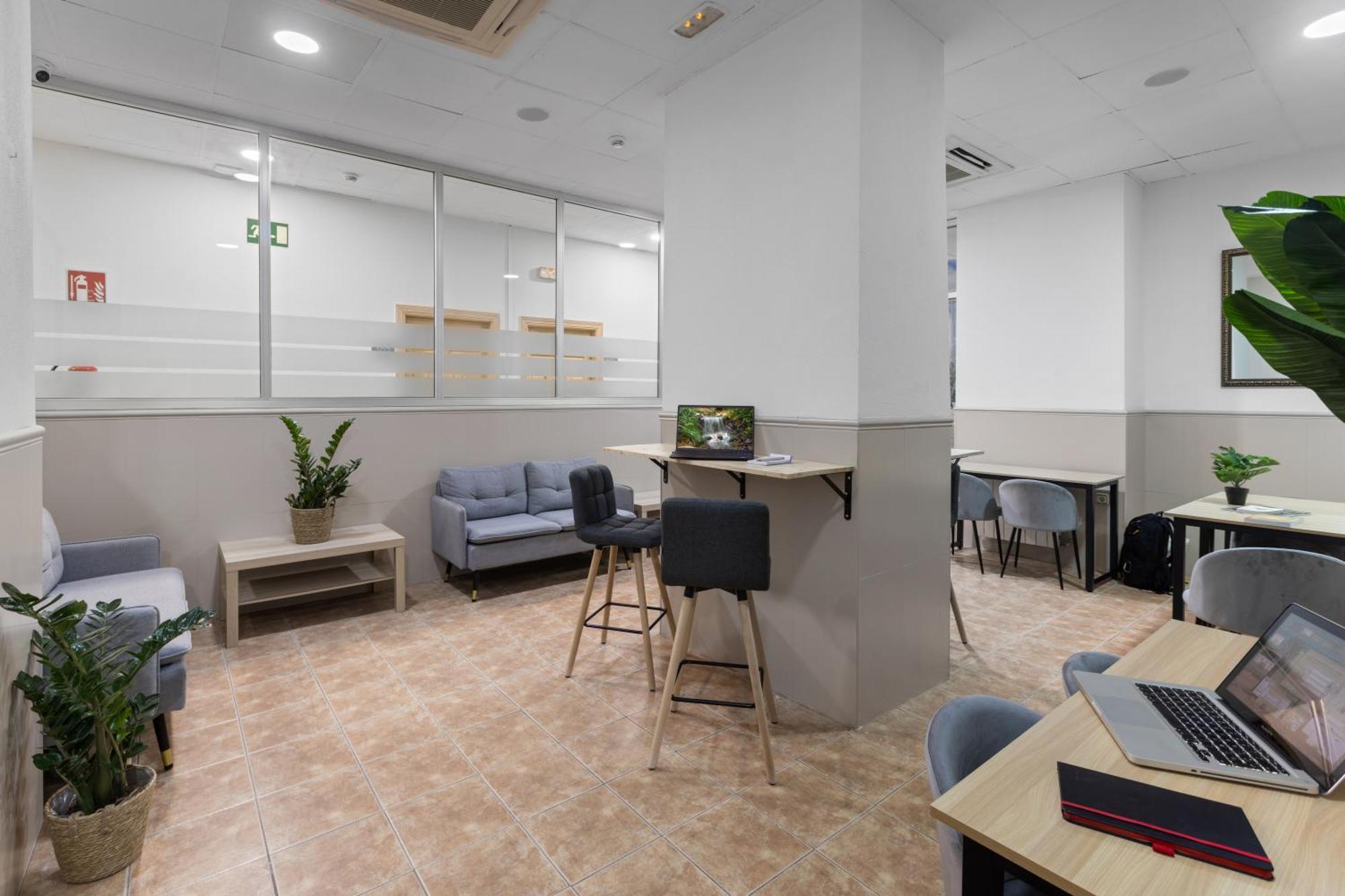 Vas Malaga Ciudad — Foto 3